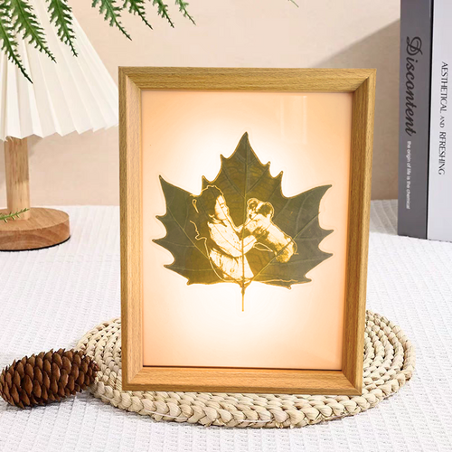 Young US pet owner with dog and custom leaf carving portrait from China, delivered in 15-21 days
